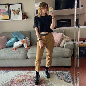 Meet your Posher, Rebecca